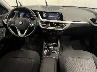 BMW 1-serie 1 serie (F40) Hatchback 120i 2.0 TwinPower 16V (B48-A20F) [131kW]  (11=
-2020/...) picture 21