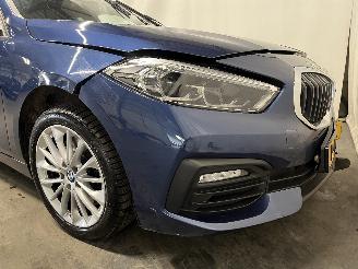 BMW 1-serie 1 serie (F40) Hatchback 120i 2.0 TwinPower 16V (B48-A20F) [131kW]  (11=
-2020/...) picture 8