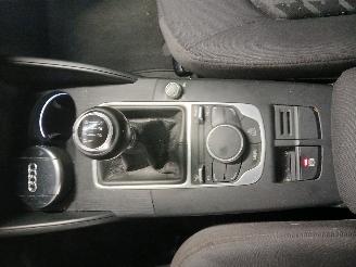 Audi A3 A3 Sportback (8VA/8VF) Hatchback 5-drs 1.2 TFSI 16V (CJZA(Euro 5)) [77=
kW]  (05-2013/03-2020) picture 28