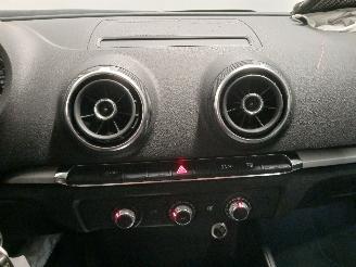 Audi A3 A3 Sportback (8VA/8VF) Hatchback 5-drs 1.2 TFSI 16V (CJZA(Euro 5)) [77=
kW]  (05-2013/03-2020) picture 23