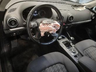 Audi A3 A3 Sportback (8VA/8VF) Hatchback 5-drs 1.2 TFSI 16V (CJZA(Euro 5)) [77=
kW]  (05-2013/03-2020) picture 15