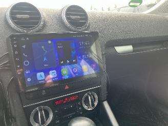 Audi A3 A3 (8P1) Hatchback 3-drs 1.6 TDI 16V (CAYC) [77kW]  (05-2009/08-2012) picture 13