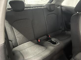 Audi A1 A1 (8X1/8XK) Hatchback 3-drs 1.2 TFSI (CBZA) [63kW]  (05-2010/04-2015)= picture 17