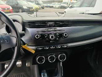 Alfa Romeo Giulietta Giulietta (940) Hatchback 1.4 TB 16V MultiAir (940.A.2000) [125kW]  (0=
4-2010/10-2018) picture 15