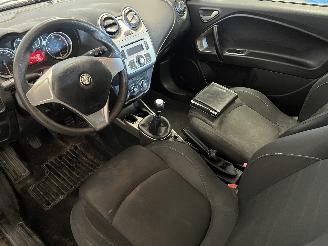 Alfa Romeo MiTo MiTo (955) Hatchback 1.3 JTDm 16V Eco (199.B.4000) [62kW]  (01-2011/12=
-2015) picture 13