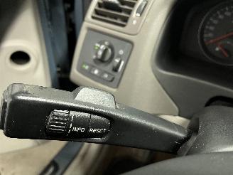 Volvo V-50 V50 (MW) Combi 1.8 16V (B4184S11) [92kW]  (04-2004/12-2010) picture 14