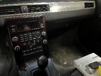 Volvo V-40 V40 (MV) Hatchback 5-drs 1.6 D2 (D4162T) [84kW]  (03-2012/12-2016) picture 16