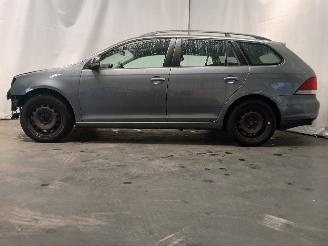 Volkswagen Golf Golf VI (5K1) Hatchback 1.2 TSI BlueMotion (CBZB) [77kW]  (11-2008/11-=
2012) picture 4