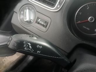 Volkswagen Polo Polo V (6R) Hatchback 1.2 TDI 12V BlueMotion (CFWA(Euro 5)) [55kW]  (1=
0-2009/05-2014) picture 14