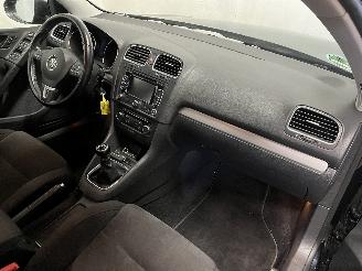 Volkswagen Golf Golf VI (5K1) Hatchback 1.6 TDI 16V (CAYC(Euro 5)) [77kW]  (02-2009/11=
-2012) picture 18