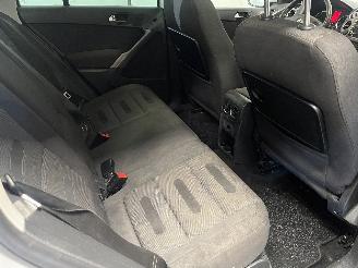 Volkswagen Tiguan Tiguan (5N1/2) SUV 1.4 TSI 16V 4Motion (CTHA(Euro 5)) [110kW]  (09-200=
7/07-2018) picture 16