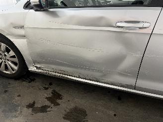 Volkswagen Golf Golf VII Variant (AUVV) Combi 1.0 TSI 12V BlueMotion Technology (CHZD)=
 [85kW]  (05-2015/12-2020) picture 9