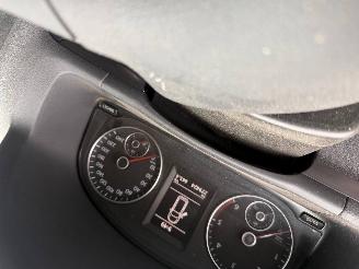 Volkswagen Touran Touran (1T3) MPV 1.6 TDI 16V (CAYC(Euro 5)) [77kW]  (05-2010/05-2015) picture 2