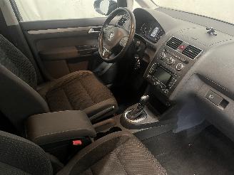 Volkswagen Touran Touran (1T3) MPV 1.6 TDI 16V (CAYC(Euro 5)) [77kW]  (05-2010/05-2015) picture 9