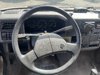 Volkswagen Transporter Transporter T4 Ch.Cab/Pick-up 2.4 D (AAB) [57kW]  (09-1990/04-1998) picture 17