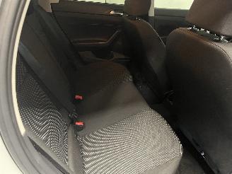 Volkswagen Polo Polo VI (AW1) Hatchback 5-drs 1.0 MPI 12V (DSGD) [59kW]  (10-2020/...)= picture 21
