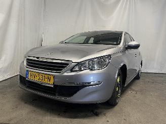 krockskadad bil auto Peugeot 308 308 SW (L4/L9/LC/LJ/LR) Combi 5-drs 1.6 BlueHDi 120 (DV6FC(BHZ)) [88kW=
]  (03-2014/12-2021) 2015/12