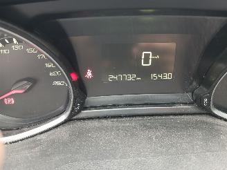 Peugeot 308 308 SW (L4/L9/LC/LJ/LR) Combi 5-drs 1.6 BlueHDi 120 (DV6FC(BHZ)) [88kW=
]  (03-2014/12-2021) picture 2