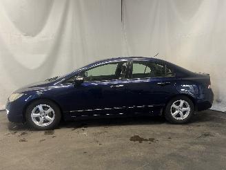 Honda Civic Civic (FA/FD) Sedan 1.3 Hybrid (LDA2) [70kW]  (01-2006/12-2010) picture 2