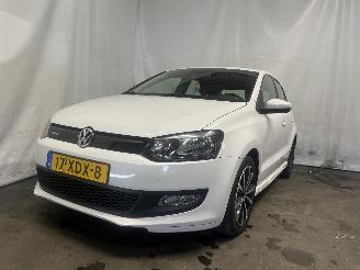 Damaged car Volkswagen Polo Polo V (6R) Hatchback 1.2 TDI 12V BlueMotion (CFWA(Euro 5)) [55kW]  (1=
0-2009/05-2014) 2012/5