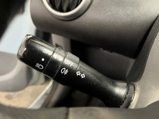 Toyota Aygo Aygo (B10) Hatchback 1.0 12V VVT-i (1KR-FE) [50kW]  (07-2005/05-2014) picture 14