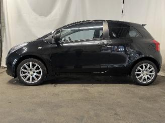 Toyota Yaris Yaris II (P9) Hatchback 1.0 12V VVT-i (1KR-FE) [51kW]  (08-2005/12-201=
1) picture 4