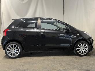 Toyota Yaris Yaris II (P9) Hatchback 1.0 12V VVT-i (1KR-FE) [51kW]  (08-2005/12-201=
1) picture 13