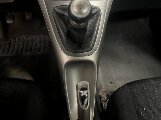 Toyota Auris Auris (E15) Hatchback 1.6 Dual VVT-i 16V (1ZRFE) [91kW]  (03-2007/09-2=
012) picture 20