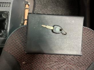 Hyundai Atos Atos Hatchback 1.1 12V (G4HG) [46kW]  (01-1997/12-2008) picture 18