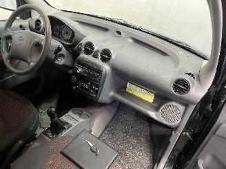 Hyundai Atos Atos Hatchback 1.1 12V (G4HG) [46kW]  (01-1997/12-2008) picture 8