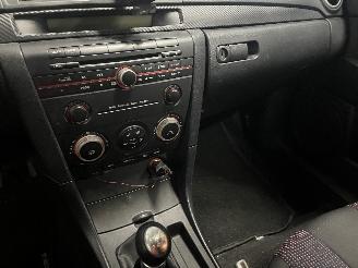 Mazda  3 (BK12) Sedan 1.6i 16V (Z627) [77kW]  (02-2004/06-2009) picture 16