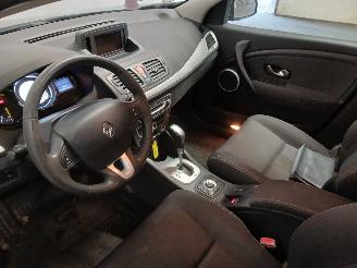 Renault Mégane Megane III Grandtour (KZ) Combi 5-drs 1.5 dCi 110 (K9K-837(K9K-N8)) [8=
1kW]  (02-2009/04-2016) picture 11