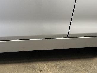 BMW 1-serie 1 serie (F20) Hatchback 5-drs 116d 1.6 16V Efficient Dynamics (N47-D16=
A) [85kW]  (03-2012/02-2015) picture 25