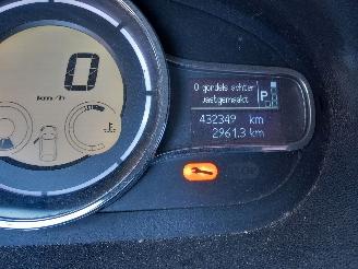 Renault Mégane Megane III Grandtour (KZ) Combi 5-drs 1.5 dCi 110 (K9K-837(K9K-N8)) [8=
1kW]  (02-2009/04-2016) picture 2