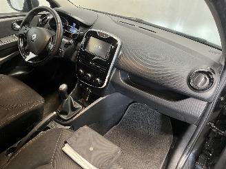 Renault Clio Clio IV Estate/Grandtour (7R) Combi 5-drs 1.5 Energy dCi 90 FAP (K9K-6=
08(K9K-B6)) [66kW]  (11-2012/08-2021) picture 13