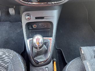 Renault Captur Captur (2R) SUV 0.9 Energy TCE 12V (H4B-408(H4B-B4)) [66kW]  (06-2013/=
=2E..) picture 29