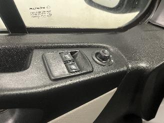 Renault Trafic Trafic (1FL/2FL/3FL/4FL) Van 1.6 dCi 95 (R9M-413(R9M-H4)) [70kW]  (07-=
2015/...) picture 20