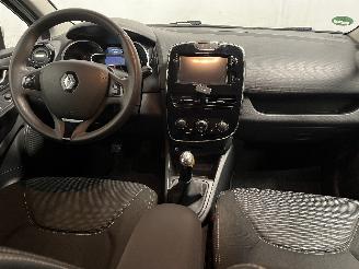 Renault Clio Clio IV Estate/Grandtour (7R) Combi 5-drs 1.5 Energy dCi 90 FAP (K9K-6=
08(K9K-B6)) [66kW]  (11-2012/08-2021) picture 14