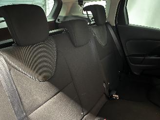 Renault Clio Clio IV Estate/Grandtour (7R) Combi 5-drs 1.5 Energy dCi 90 FAP (K9K-6=
08(K9K-B6)) [66kW]  (11-2012/08-2021) picture 12