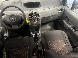 Renault Modus Modus/Grand Modus (JP) MPV 1.2 16V (D4F-740(D4F-D7)) [55kW]  (12-2004/=
12-2012) picture 14