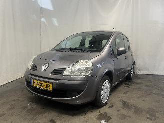 Damaged car Renault Modus Modus/Grand Modus (JP) MPV 1.2 16V (D4F-740(D4F-D7)) [55kW]  (12-2004/=
12-2012) 2009/10