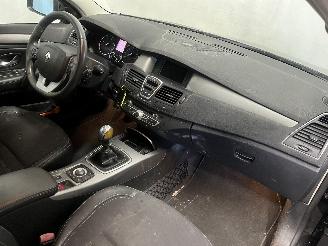 Renault Laguna Laguna III (BT) Hatchback 5-drs 1.5 dCi 110 (K9K-780) [81kW]  (10-2007=
/12-2015) picture 8