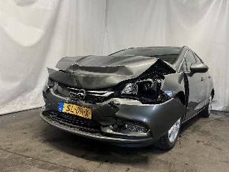 Vaurioauto  passenger cars Opel Astra Astra K Sports Tourer Combi 1.0 Turbo 12V (B10XFT(Euro 6)) [77kW]  (01=
-2016/12-2022) 2017/6