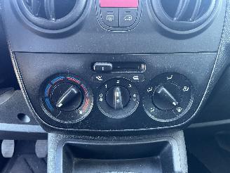 Fiat Fiorino Fiorino (225) Van 1.3 D 16V Multijet (199.B.1000(Euro 5)) [70kW]  (07-=
2009/...) picture 18