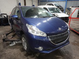 Peugeot 208 208 I (CA/CC/CK/CL) Hatchback 1.2 Vti 12V PureTech 82 (EB2F(HMZ)) [60k=
W]  (03-2012/12-2019) picture 2