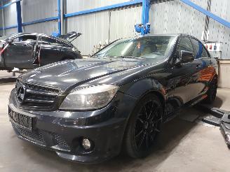 demontáž osobní automobily Mercedes C-klasse C (W204) Sedan 6.2 C-63 AMG V8 32V (M156.985(Euro 5)) [336kW]  (02-200=
8/01-2014) 2008/5