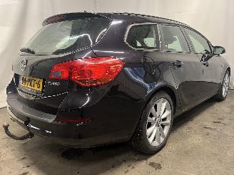 Opel Astra Astra J Sports Tourer (PD8/PE8/PF8) Combi 1.6 Turbo 16V (A16LET(Euro 5=
)) [132kW]  (10-2010/10-2015) picture 7