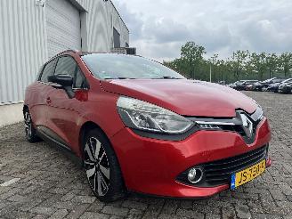 Renault Clio Clio IV Estate/Grandtour (7R) Combi 5-drs 0.9 Energy TCE 90 12V (H4B-4=
08(H4B-B4)) [66kW]  (01-2013/08-2021) picture 8