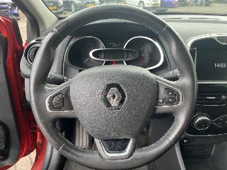 Renault Clio Clio IV Estate/Grandtour (7R) Combi 5-drs 0.9 Energy TCE 90 12V (H4B-4=
08(H4B-B4)) [66kW]  (01-2013/08-2021) picture 18