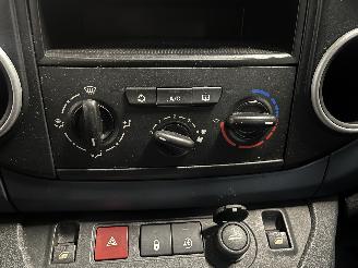 Peugeot Partner Partner Tepee (7A/B/C/D/E/F/G/J/P/S) MPV 1.6 16V Phase 1 (TU5JP4(NFU))=
 [80kW]  (04-2008/02-2012) picture 17